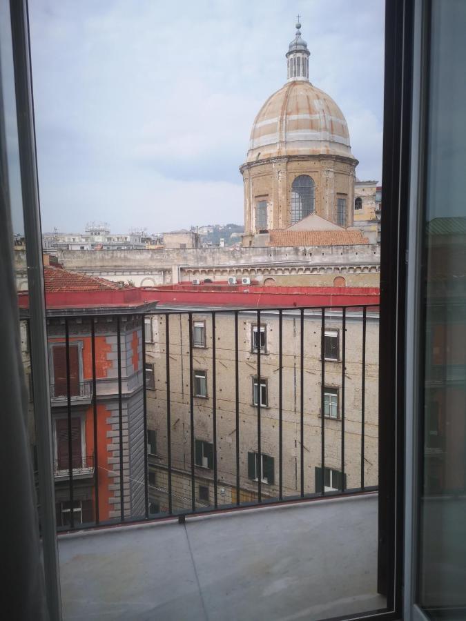Spiderrooms Napoli Bagian luar foto
